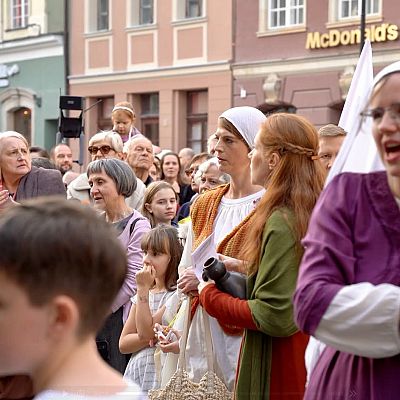 800-lecie chwalebnej śmierci św. Franciszka, Transitus w Poznaniu grafika